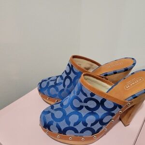 COACH blue high heel clog. Excellent condition. Size 7.5